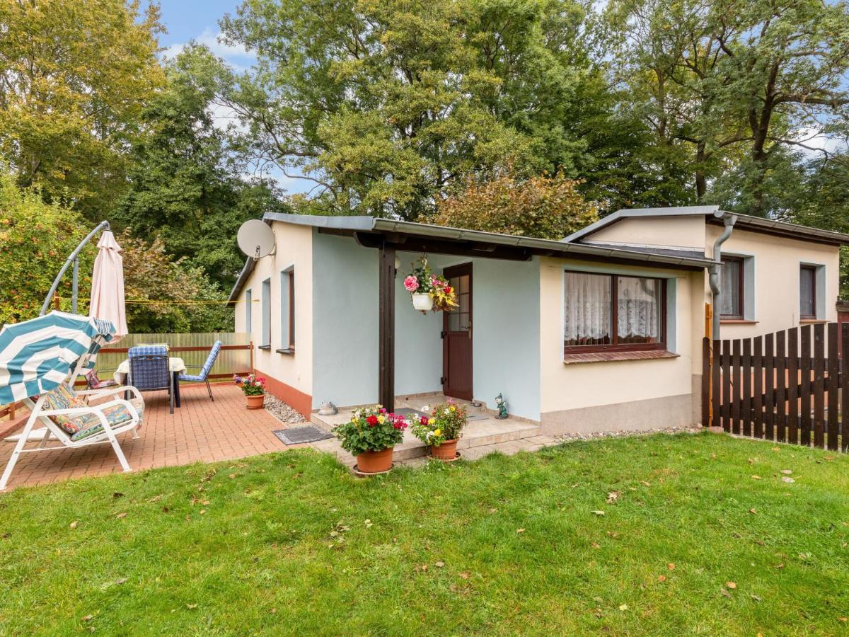 Beautiful Holiday House In Biendorf With Garden Korchow Exterior foto